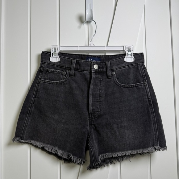 GAP Pants - Gap Black Denim High Rise Cheeky Shorts Size 2/26 Button Up Streetwear Grunge